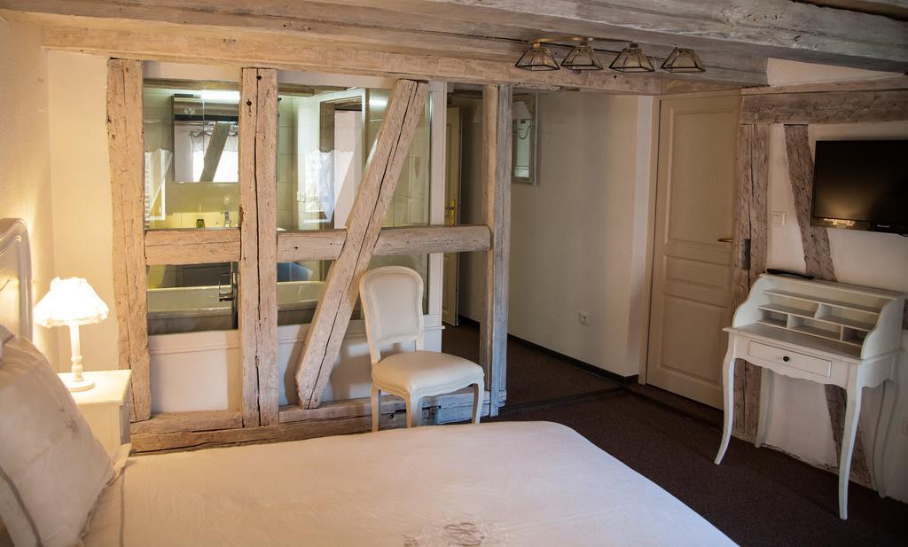 Chambre Le Hupsa Pfannala Saint-Hippolyte  Camera foto
